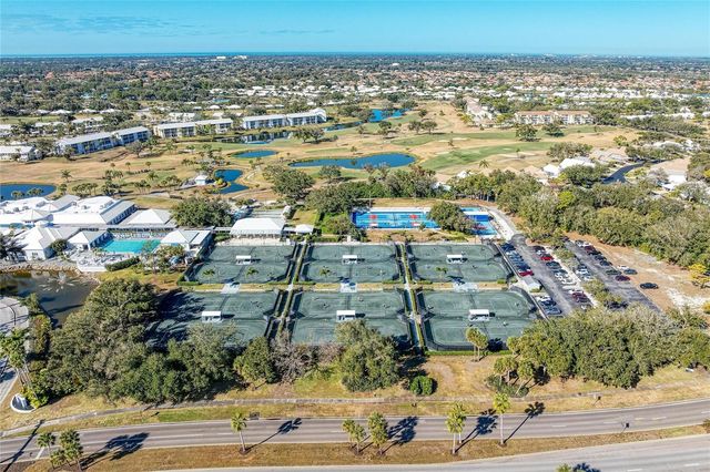 446 CERROMAR ROAD 293, Venice, FL 34293