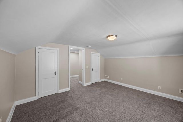 631 Western Avenue N, Saint Paul, MN 55103