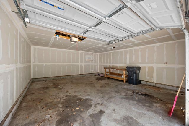 631 Western Avenue N, Saint Paul, MN 55103