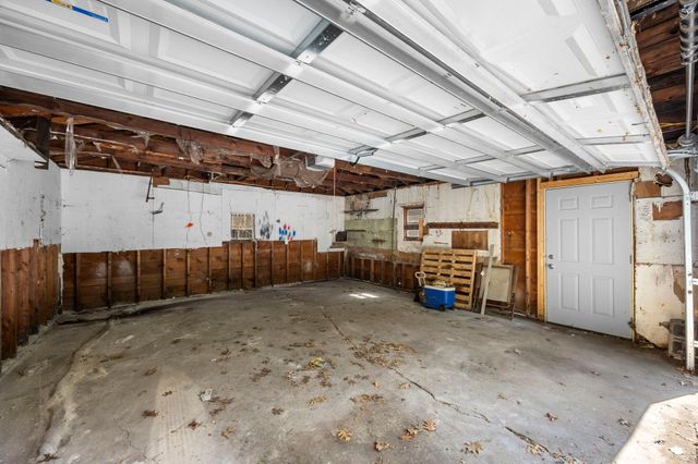 631 Western Avenue N, Saint Paul, MN 55103