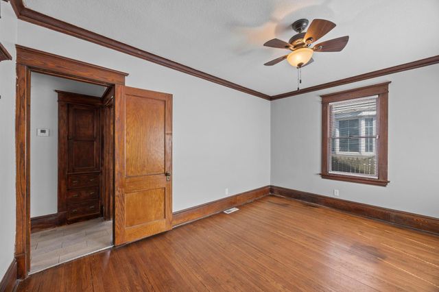 631 Western Avenue N, Saint Paul, MN 55103