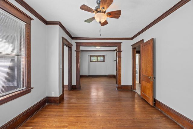 631 Western Avenue N, Saint Paul, MN 55103