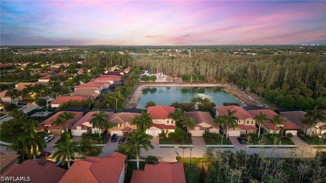 16266 ABERDEEN WAY, Naples, FL 34110