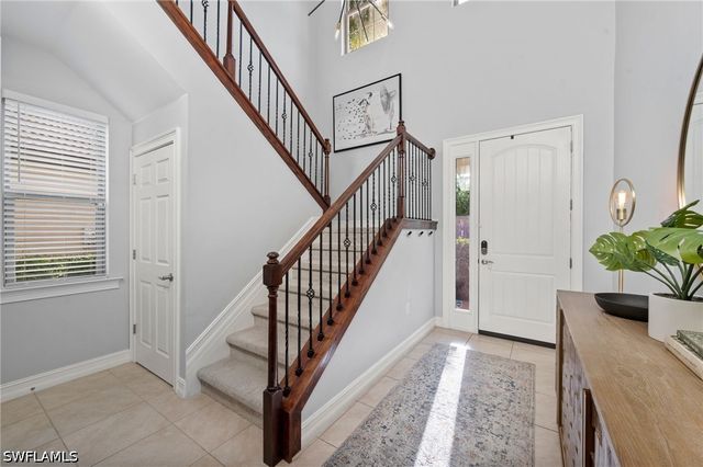 16266 ABERDEEN WAY, Naples, FL 34110