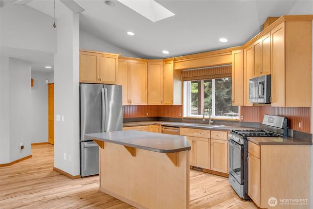 1038 NE Blue Ridge Drive, Poulsbo, WA 98370