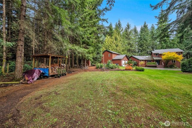 1038 NE Blue Ridge Drive, Poulsbo, WA 98370