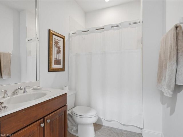 1446 Borghese LN 101, Naples, FL 34114