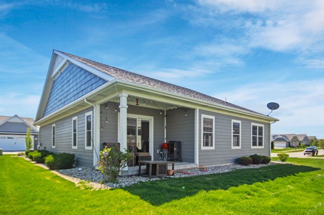 10315 White Sand Lane A, St. John, IN 46373