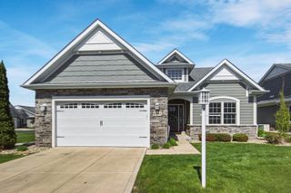 10315 White Sand Lane A, St. John, IN 46373