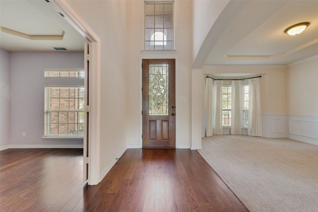 914 Southwestern Drive, Cedar Hill, TX 75104
