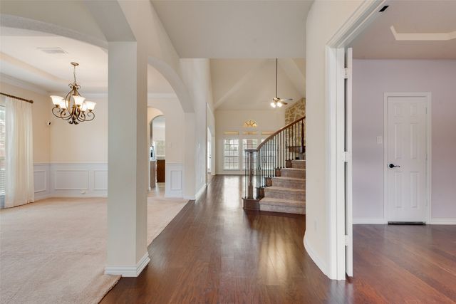 914 Southwestern Drive, Cedar Hill, TX 75104