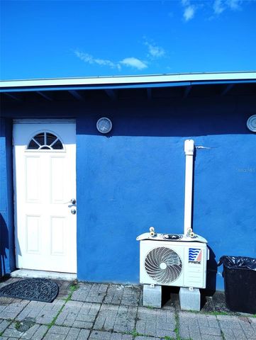 206 W 101ST AVENUE, Tampa, FL 33612