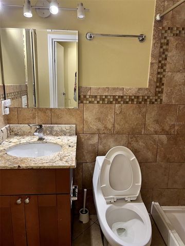 206 W 101ST AVENUE, Tampa, FL 33612