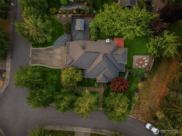 27706 Manion Way NE, Duvall, WA 98019