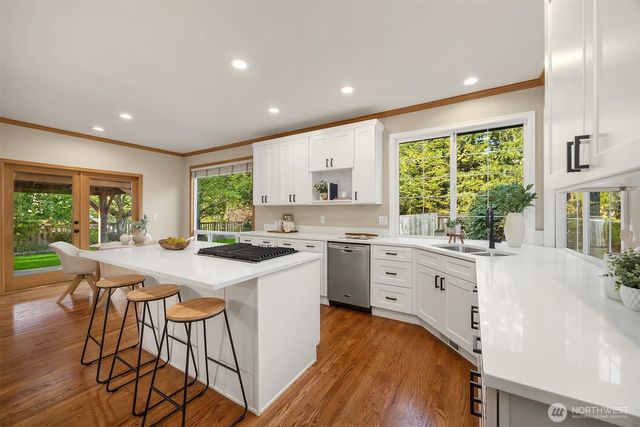 27706 Manion Way NE, Duvall, WA 98019
