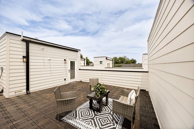 5633 Live Oak Street 104, Dallas, TX 75206