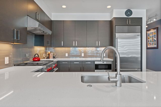 222 West Ave 1701, Austin, TX 78701