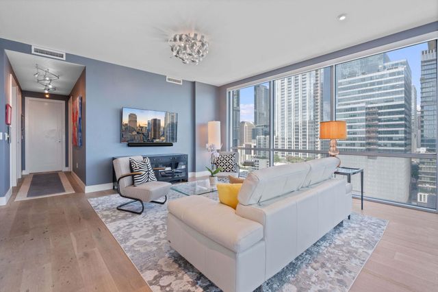 222 West Ave 1701, Austin, TX 78701