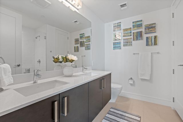 222 West Ave 1701, Austin, TX 78701
