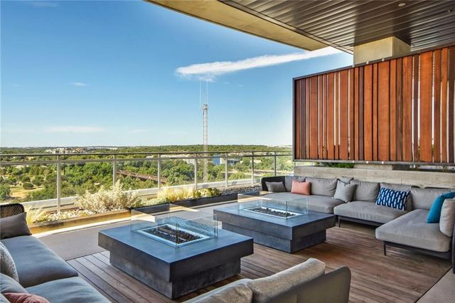 222 West Ave 1701, Austin, TX 78701