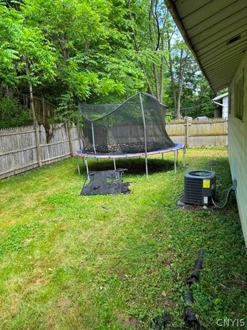 118 Parsons Road, Camillus, NY 13031