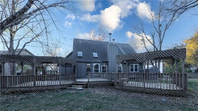 4047 SW ORLEANS Court, Lee's Summit, MO 64082