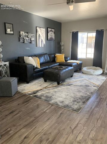 1581 Kempton Alley, Colorado Springs, CO 80910