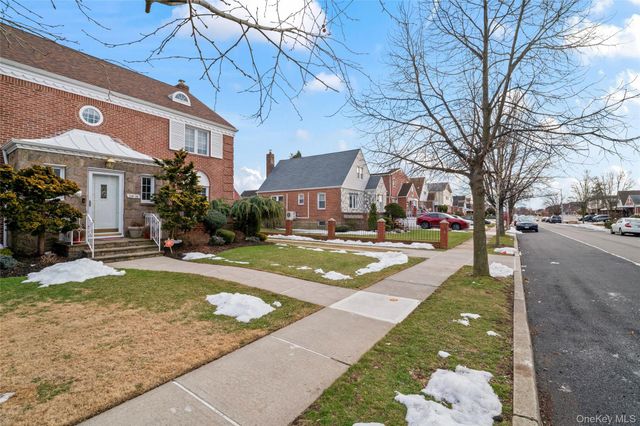 118-16 231 Street, Cambria Heights, NY 11411