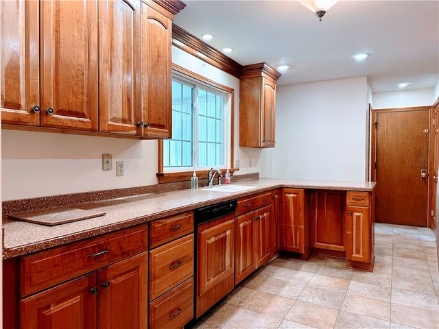 195 Hamlin Center Rd, Hamlin, NY 14468