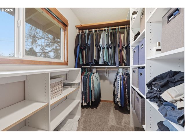 7059 Ne QUATAMA St, Hillsboro, OR 97124