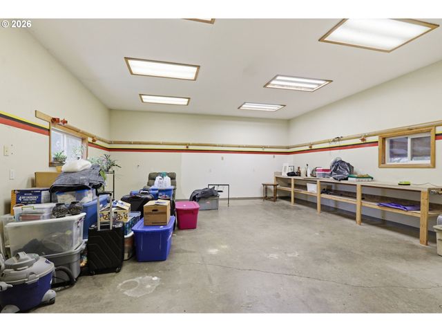 7059 Ne QUATAMA St, Hillsboro, OR 97124