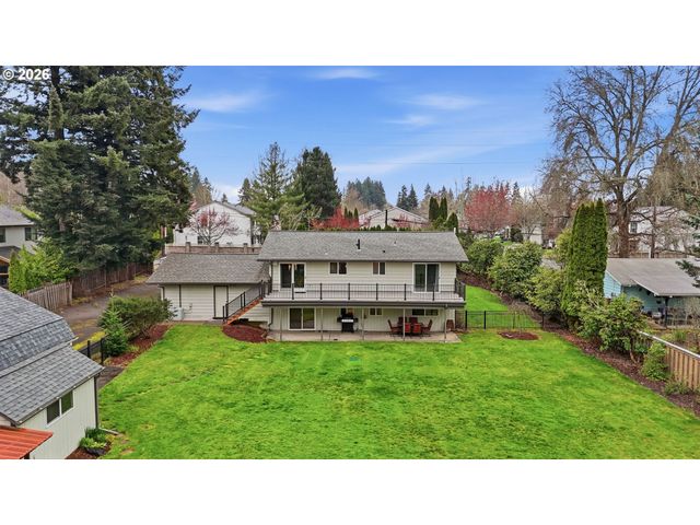 7059 Ne QUATAMA St, Hillsboro, OR 97124