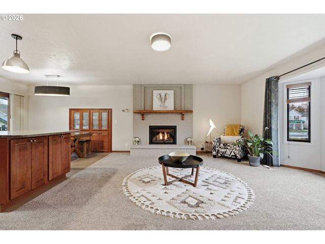 7059 Ne QUATAMA St, Hillsboro, OR 97124