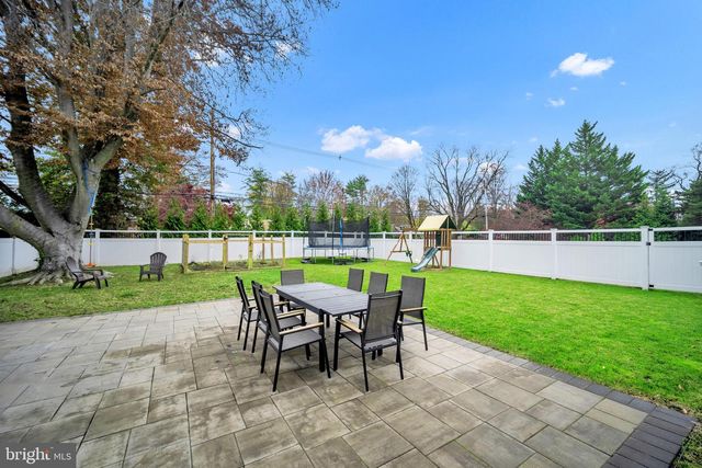 1066 BRISTOL RD, Southampton, PA 18966