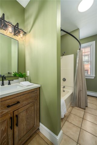 121 Governor Street 1, Providence, RI 02906