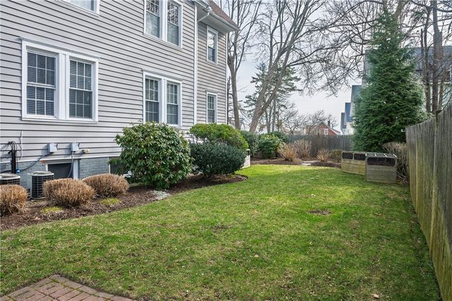 121 Governor Street 1, Providence, RI 02906