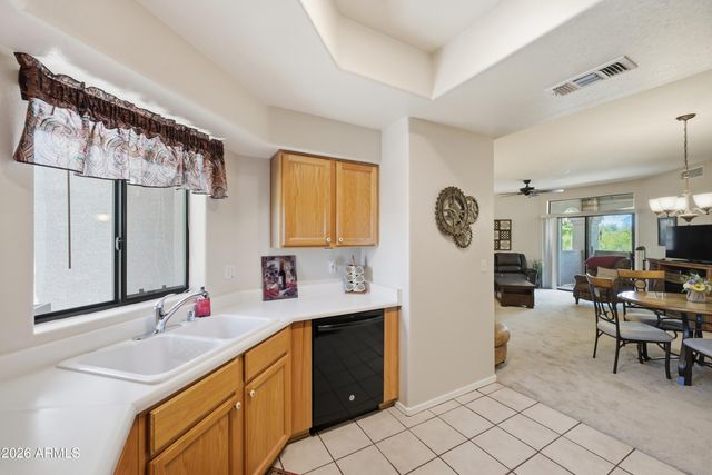 9151 W Greenway Road 295, Peoria, AZ 85381