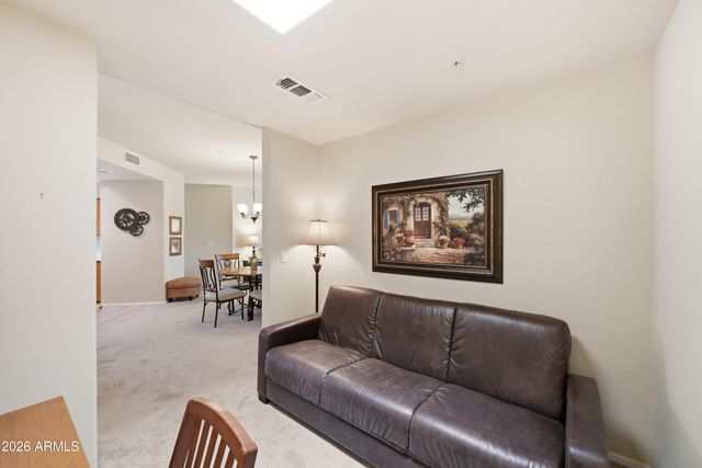 9151 W Greenway Road 295, Peoria, AZ 85381