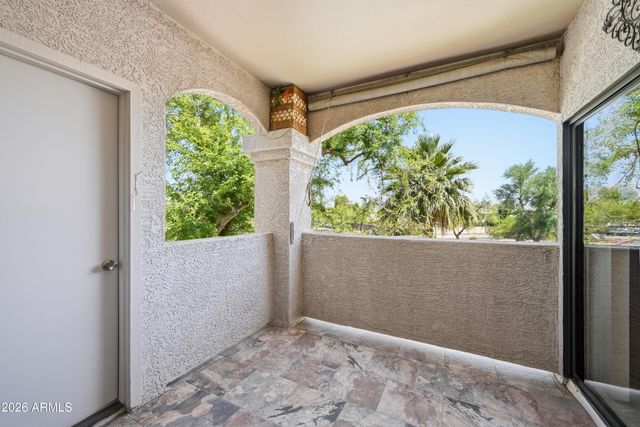 9151 W Greenway Road 295, Peoria, AZ 85381