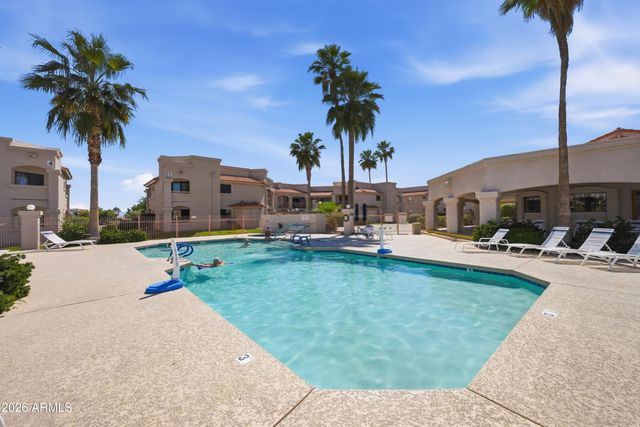 9151 W Greenway Road 295, Peoria, AZ 85381