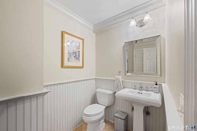 71 Aberdeen Way 71, Fairfield, CT 06890