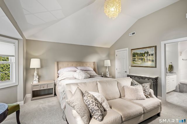 71 Aberdeen Way 71, Fairfield, CT 06890