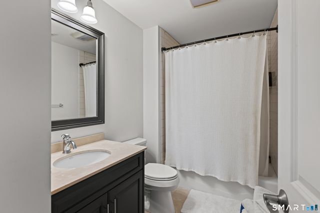 71 Aberdeen Way 71, Fairfield, CT 06890