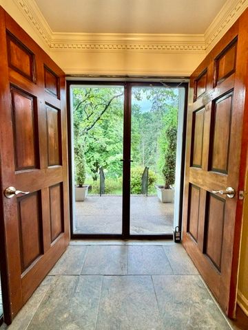 2016 Sunny Side Dr, Brentwood, TN 37027