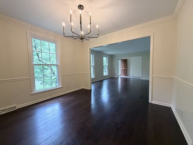 2016 Sunny Side Dr, Brentwood, TN 37027