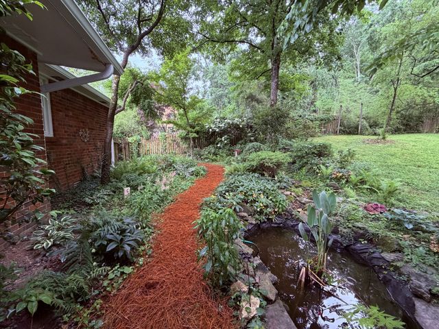 2016 Sunny Side Dr, Brentwood, TN 37027