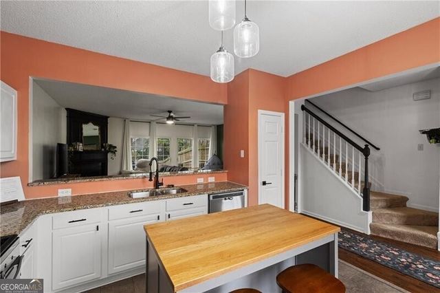 1757 Stanwood Drive NW, Kennesaw, GA 30152