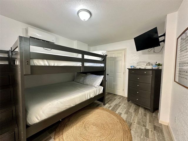 22810 Fresca Street, Galveston, TX 77554