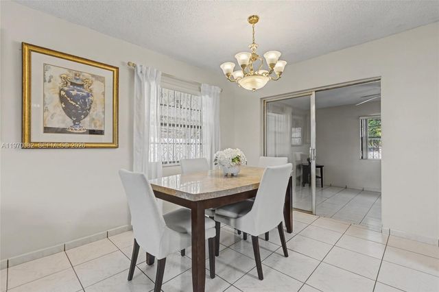 4275 NW 197th St, Miami Gardens, FL 33055