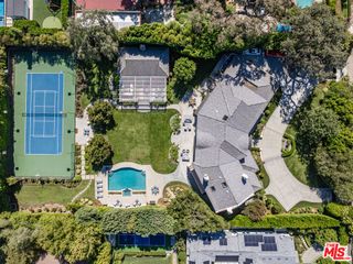 5200 Encino Avenue, Encino, CA 91316